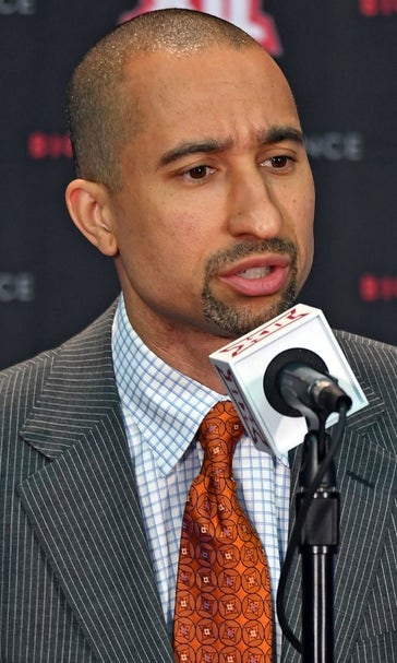 Shaka Smart explains why he idolizes Nick Saban - even though he's never met him